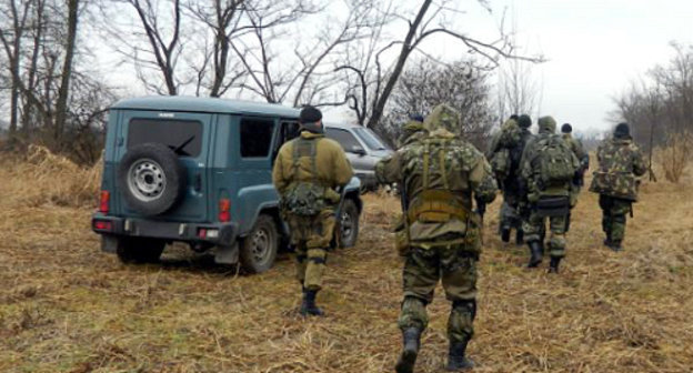 Спецоперация в Баксанском районе КБР. 17 ноября 2012 г. Фото пресс-службы МВД КБР, http://07.mvd.ru