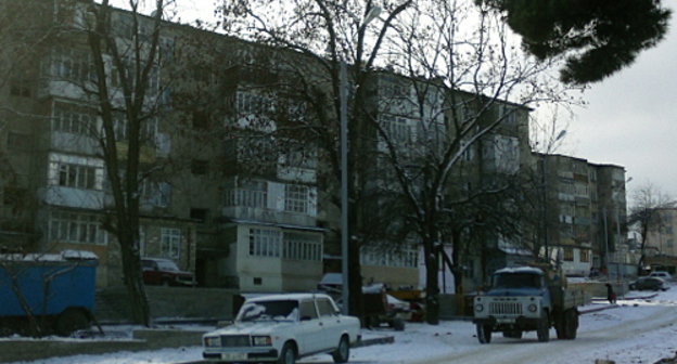 Жилые дома по улице В. Сарояна в Степанакерте, Нагорный Карабах, декабрь 2012 г. Фото Алвард Григорян для "Кавказского узла"