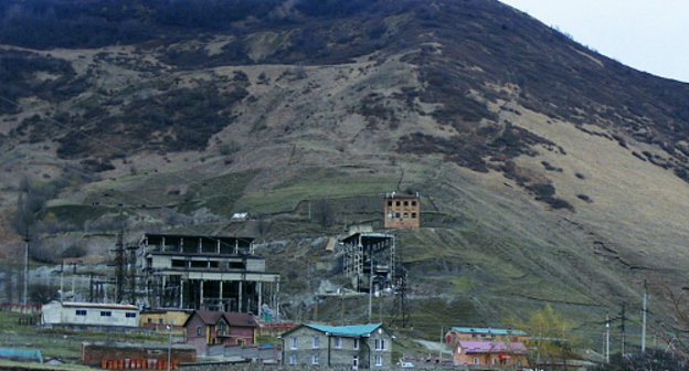 Обогатительная фабрика в Верхнем Фиагдоне. Северная Осетия, 2011 г. Фото: mmdocent, http://turbina.ru/authors/mmdocent/journals/1670