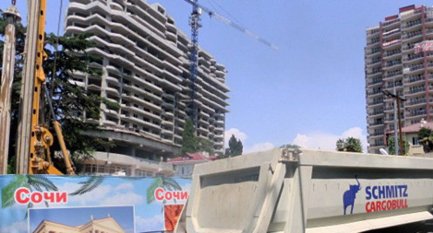 Высотные дома в Сочи. 2012 г. Фото Светланы Кравченко для "Кавказского узла"