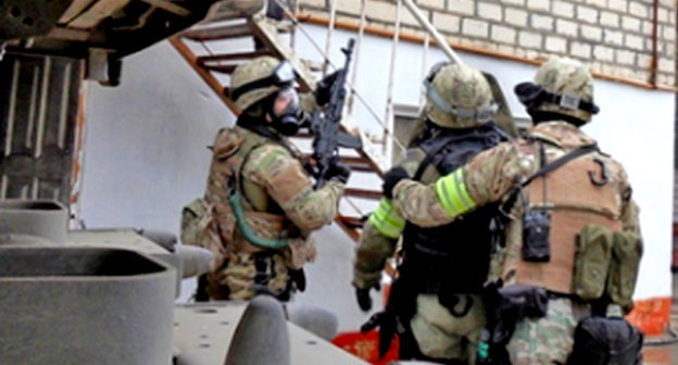 Спецоперация. Фото www.riadagestan.ru 