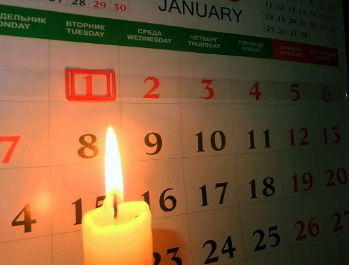 Новый год при свечах. Сочи, 1 января 2012 г. Фото Светланы Кравченко для "Кавказского узла"