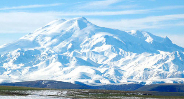Эльбрус, Кабардино-Балкария. Фото: JukoFF, http://commons.wikimedia.org