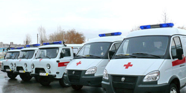 Машины скорой помощи. Фото: официальный портал администрации Камышинского муниципального района,  http://kamyshinskij.volganet.ru
