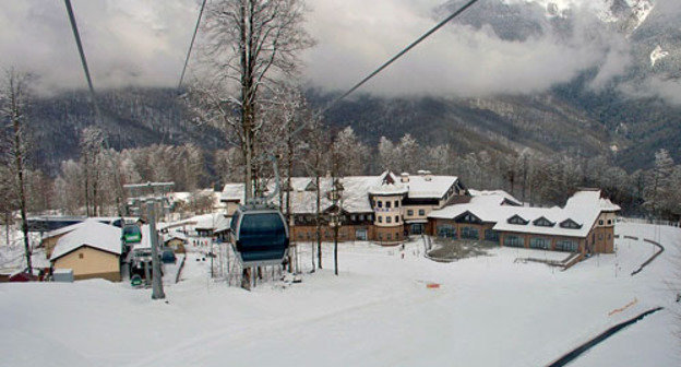 Горнолыжный комплекс "Роза Хутор". Фото Sergei Kazantsev, http://commons.wikimedia.org