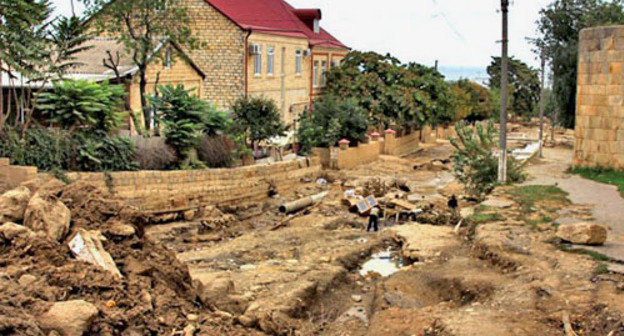 Последствия потопа в Дербенте, Дагестан. 13 октября 2012 г. Фото Махача Ахмедова для "Кавказского узла"