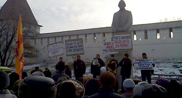 Митинг, посвященный проблемам ЖКХ, в Астрахани. 20 января 2012 г. ФОто Елены Гребенюк для "Кавказского узла"
