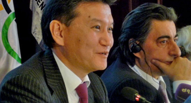 Кирсан Илюмжинов (слева) и Георгиос Макропулос во время заседания президентского совета федерации. Армения, Цахкадзор, январь 2013 г. Фото Армине Мартиросян для "Кавказского узла"