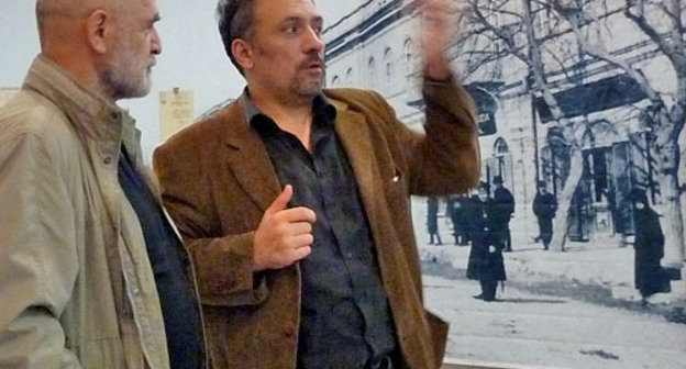 Открытие выставки «История моего города. Петровск. 1857-1917». Махачкала, 24 октября 2012 г. Фото из архива Музея истории города Махачкалы