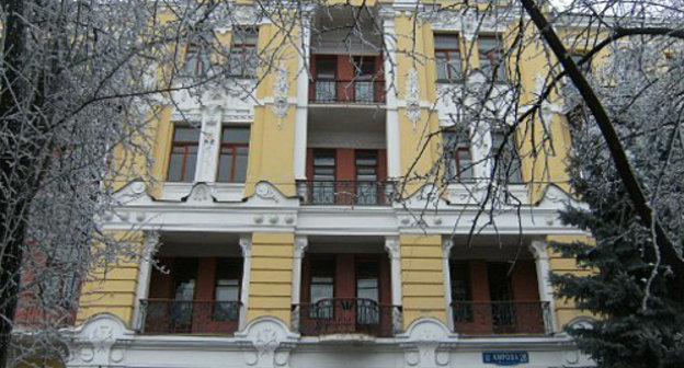 Здание на улице Кирова, 26, где до марта 2012 года находился Пятигорский филиал социально-гуманитарного университета. Фото: http://www.kmv-turizm.ru