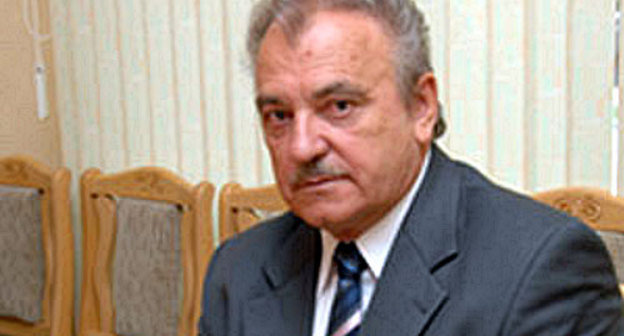 Мэр Майкопа Михаил Черниченко. Фото: http://www.maykop.ru