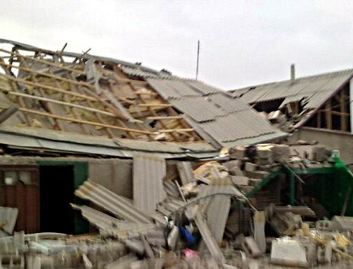 Дагестан, Каякентский район, село Дружба, 13 февраля 2013 г. Дом, пострадавший от взрыва бытового газа. Фото пресс-службы ГУ МЧС по Республике Дагестан, http://www.05.mchs.gov.ru