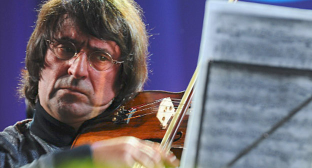 Юрий Башмет на V Зимнем международном фестивале искусств в Сочи, февраль 2012 г. Фото с официальной страницы VI Зимнего международного фестиваля искусств в социальной сети ВКонтакте, http://vk.com/event35601838