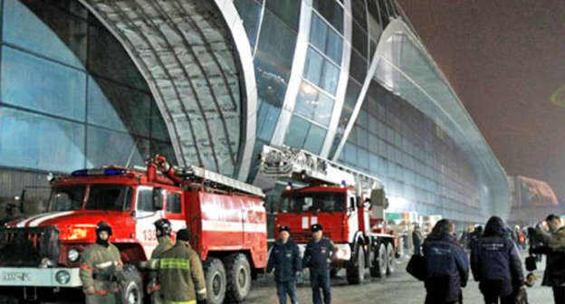 Теракт в аэропорту "Домодедово". Москва, 24 января 2011 г. Фото: информационное агентство «ФедералПресс», http://fedpress.ru
