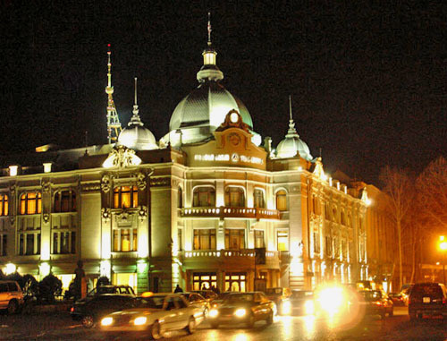 Здание "Ти-Би-Си Банк" в Тбилиси. Фото: Paata Vardanashvili, http://ru.wikipedia.org