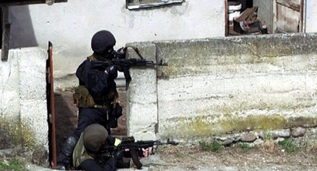 Спецоперация в поселке Хасанья, КБР. Фото НАК ФСБ