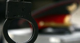 Наручники. Фото: http://newsru.com/crime/18jan2013/kopchukfreesntstav.html Наручники. Фото: http://newsru.com/crime/18jan2013/kopchukfreesntstav.html