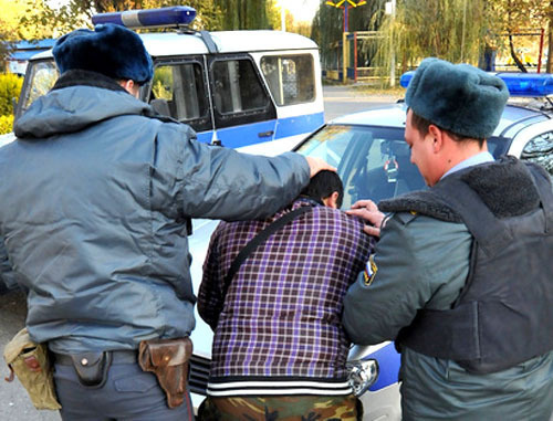 Сотрудники правоохранительных органов. Фото www.yougopolis.ru