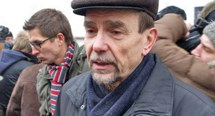 Лидер движения "За права человека" Лев Пономарев. Фото RFE/RL, http://www.svoboda.org Лидер движения "За права человека" Лев Пономарев. Фото RFE/RL, http://www.svoboda.org