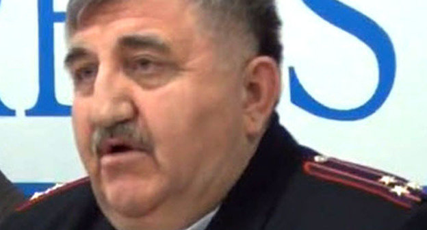 Салих Гаджиев выступает во время пресс-конференции  "Дагестан: полиция в зоне конфликта. Взгляд изнутри". Москва, 1 марта 2013 года. Фото http://sp-analytic.ru