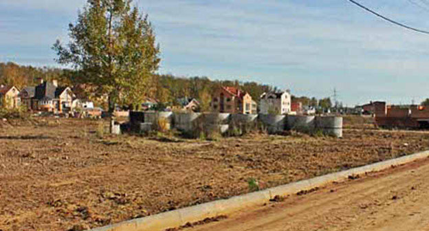 Строящийся поселок таунхаусов "Камелот" в Московской области. Фото: http://www.discontru.ru