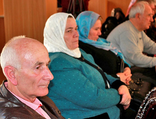 Участники семинара для адаптации репатриантов из Сирии. Нальчик, 3 апреля 2013 г. Фото http://www.kbrtoday.com/