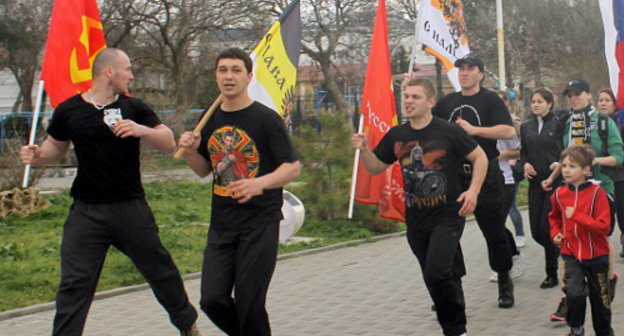Старт "Русской пробежки" в Анапе. 7 апреля 2013 г. Фото Андрея Кошика для "Кавказского узла"