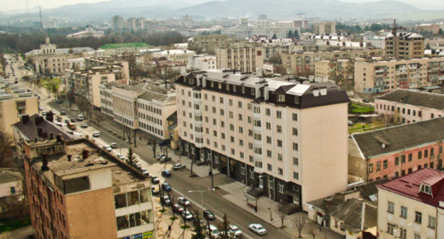 Вид на проспект Шогенцукова в Нальчике. Фото: http://u1ver.livejournal.com/92421.html