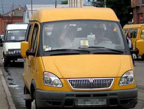 Маршрутное такси. Фото http://www.riadagestan.ru/