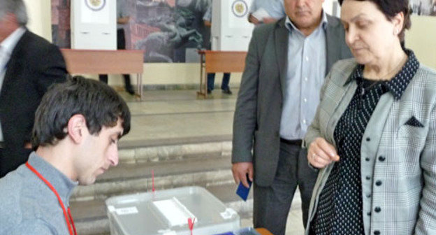 Выборы в Совет старейшин Еревана. 5 мая 2013 г. Фото Армине Мартиросян для "Кавказского узла"