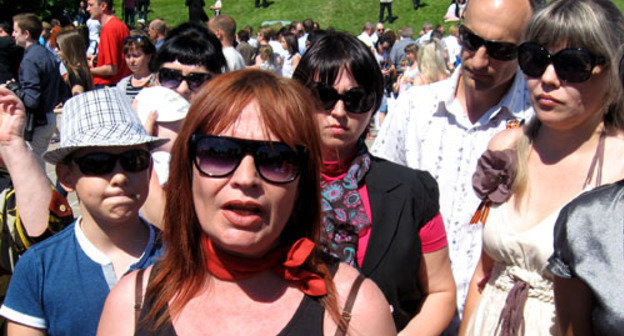 Организатор акции многодетных матерей на Мамаевом кургане Елена Самошина. Волгоград, 9 мая 2013 г. Фото Вячеслава Ященко для "Кавказского узла"