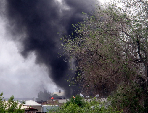 Пожар на территории зданий компании "Спайка". Ереван, 16 мая 2013 г. Фото Инессы Саргсян для "Кавказского узла"