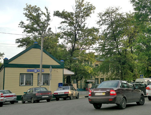 Здание школы № 17 в Грозном. Чечня, 18 мая 2013 г. Фото "Кавказского узла" 