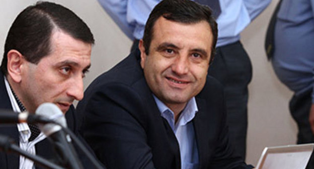 Вардан Седракян на заседании суда по делу о покушении на Паруйра Айрикяна. Фото: Panorama.am