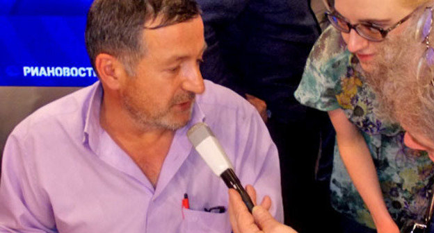 Абдулбаки Тодашев, отец убитого в США сотрудниками ФБР Ибрагима Тодашева во время пресс-конференции. Москва, 30 мая 2013 г. Фото Карины Гаджиевой для "Кавказского узла"