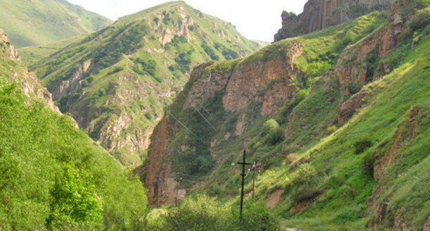 Участок дороги Мартакерт-Карвачар. Нагорный Карабах. Фото Алвард Григорян для "Кавказского узла"  
