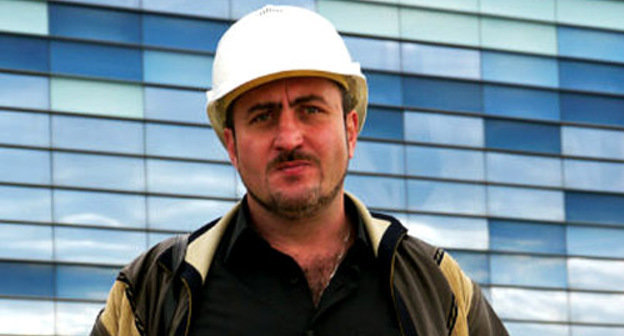 Журналист Игорь Цагоев на одном из олимпийских объектов в Сочи. Фото с личной страницы http://www.odnoklassniki.ru/