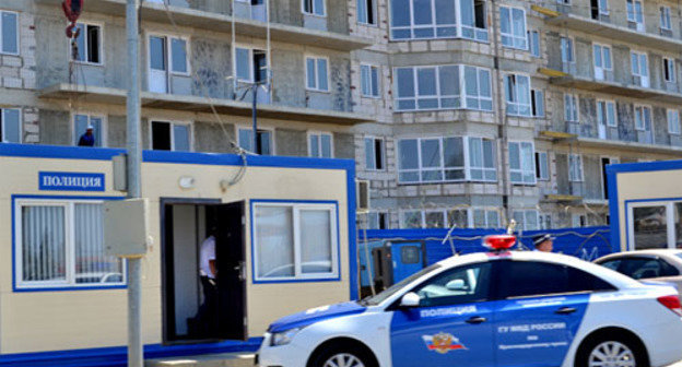 Место задержания сотрудниками полиции строителей олимпийского объекта Сергея Крбащяна и Мардироса Демерчяна. Сочи, июнь 2013 г. Фото Светланы Кравченко для "Кавказского узла"