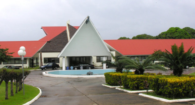 Вануату, Порт-Вила, здание парламента. Фото: Phillip Capper, http://www.flickr.com/photos/42033648@N00