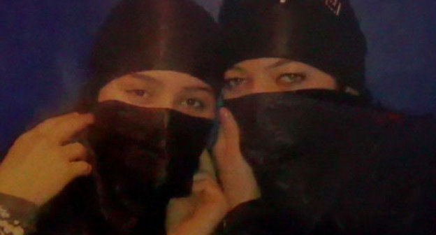 Сестры Патимат и Сабина Абакаровы. Фото http://nac.gov.ru/