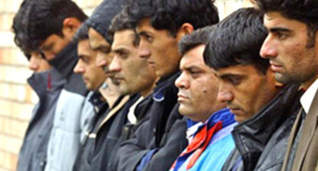 Нелегальные мигранты. Фото http://www.region-07.ru/