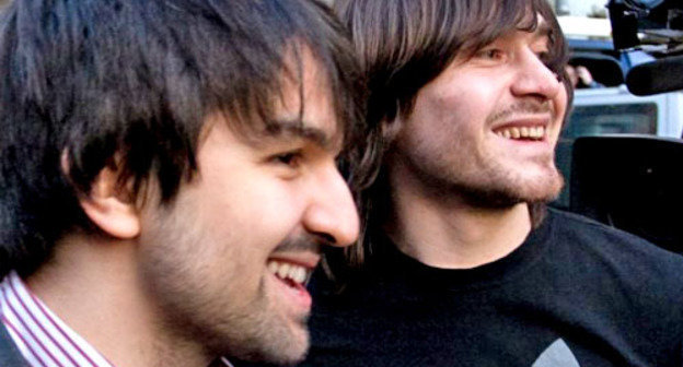 Джебраил Махмудов (справа) и адвокат Мурад Мусаев. Фото http://www.svoboda.org, RFE/RL