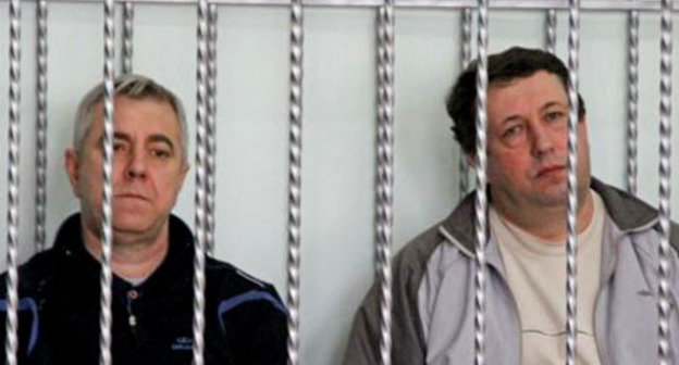 Василий Крутько (слева) и Виктор Жданов.  Фото: Valery Donskoy (RFE/RL)