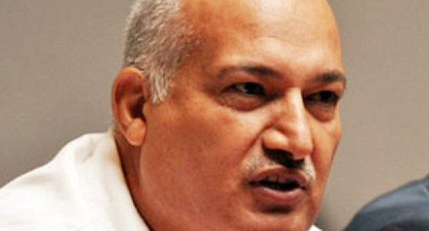 Утвержденный кандидат в президенты Азербайджана от ДПА Сардар Джалалоглу. Фото: http://haqqin.az