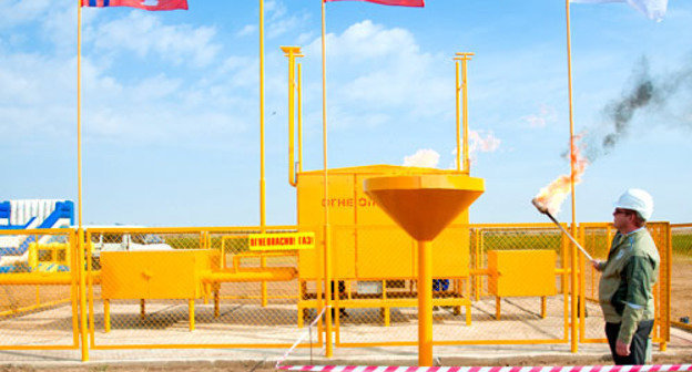 Открытие межпоселкового газопровода село Солодовка – село Царев в Волгоградской области. Август 2012 г. Фото: официальный сайт губернатор и правительство Волгоградской обаласти http://www.volganet.ru/