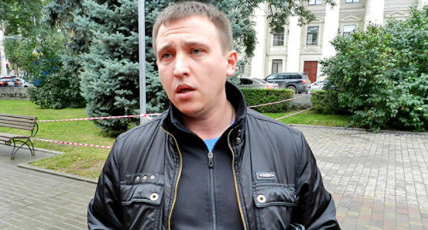 Помощник первого секретаря Сталинградского обкома КПРФ Денис Плакущев. Волгоград, 18 сентября 2013 г. Фото Татьяны Филимоновой для "Кавказского узла"