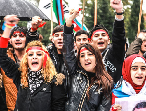Митинг с требованием отмены результатов президентских выборов. Баку, 27 октября 2013 г. Фото Азиза Каримова для "Кавказского узла"