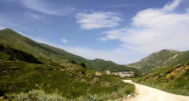 Селение Шукты в Акушинском районе Дагестана. Фото: Раисат Магомедова, http://www.odnoselchane.ru/