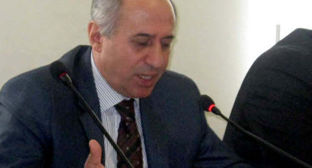 Депутат Нодик Квициния на сессии парламента Абхазии 7 ноября 2013 г. Фото Елены Векуа для "Кавказского узла"