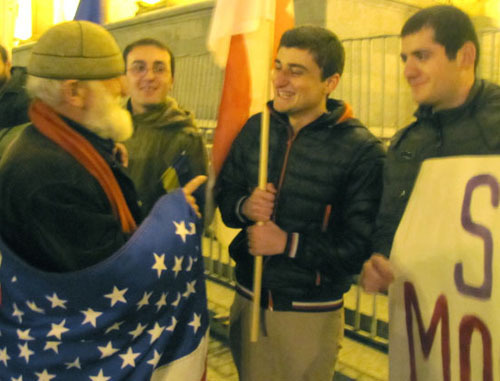 Акция в поддержку евроинтеграции Украины в Тбилиси 2 декабря 2013 г. Фото Беслана Кмузова для "Кавказского узла"